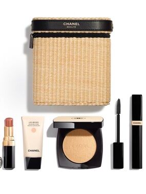 Chanel Les Beiges Summer Essentials Set New in box